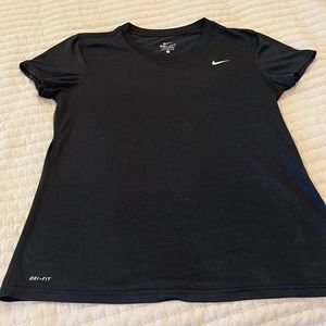 NIKE Dri-fit performance black t shirt